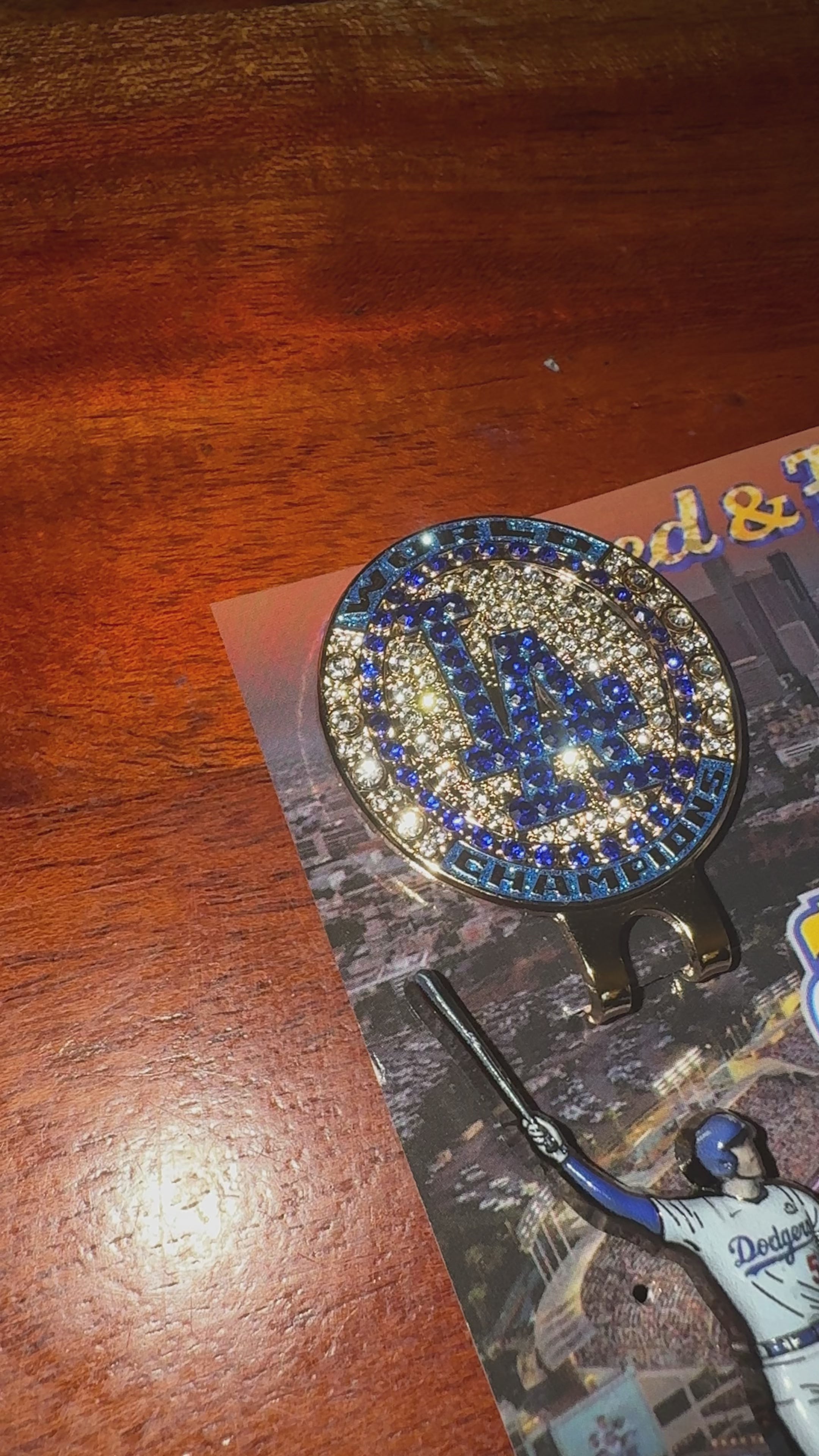 LA Dodgers World Series Championship pin & blip set
